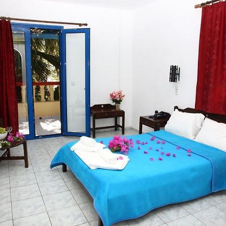 Palm Bay Hotel 锡西 外观 照片