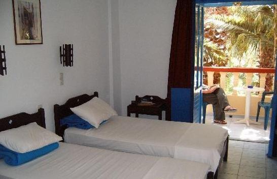 Palm Bay Hotel 锡西 外观 照片